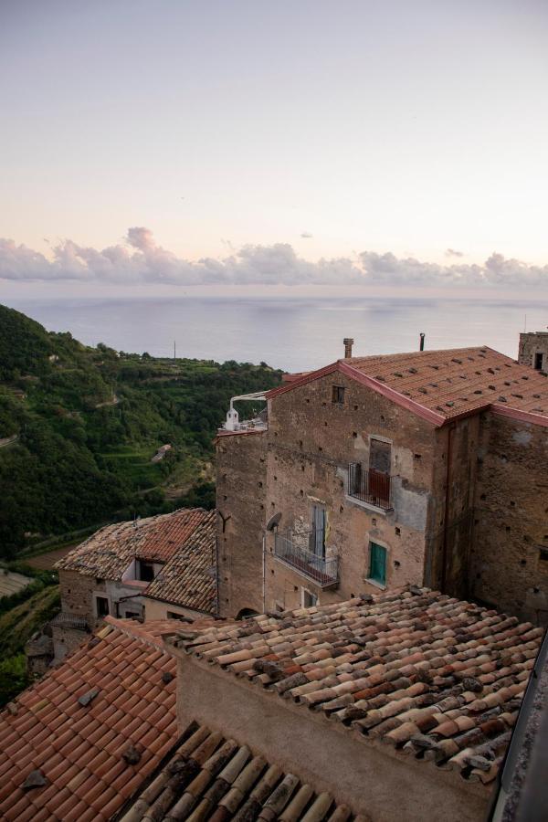 فيلا Palazzo Del Diplomatico بيلمونتي كالابرو المظهر الخارجي الصورة
